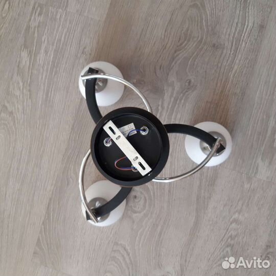 Светильник потолочный