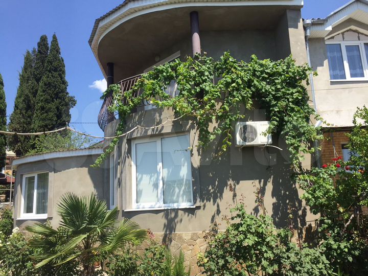 Дом 48 м² на участке 2 сот.