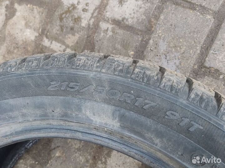 Hankook Winter I'Pike 215/50 R17 91T