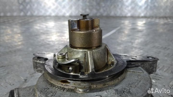 Насос вакуумный BM5G2A451FB Volvo S60 2 (10-13) 1.6 Бензин