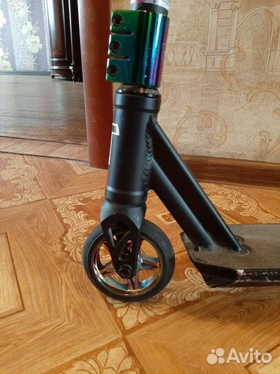 Трюковой самокат