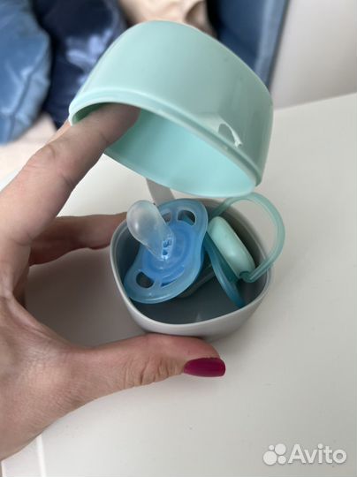 Соска пустышка avent 0 6