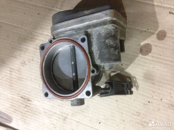 Дроссельная заслонка Bmw 7 E65