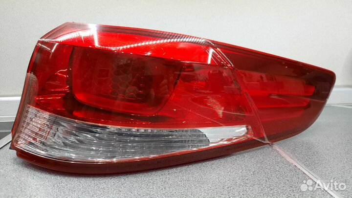 Фонарь задний правый kia rio 3 оригинал