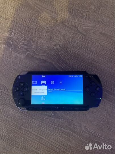 Sony psp 2000