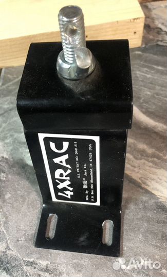 Крепление для Хай Джека универсальное