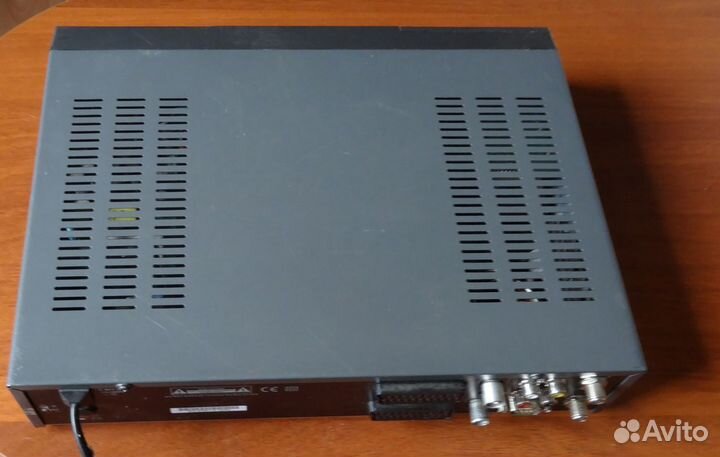 Цифровой ресивер Echostar DSB-2110 2Ci Viaccess бу