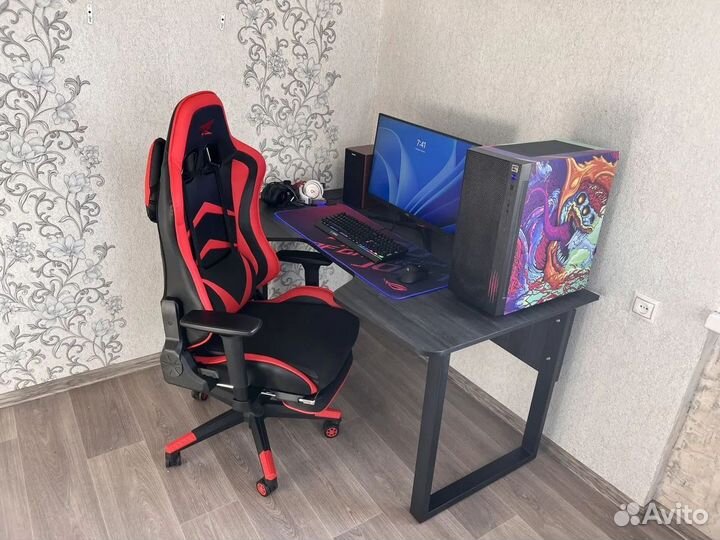 Игровой компьютерный стол от производителя