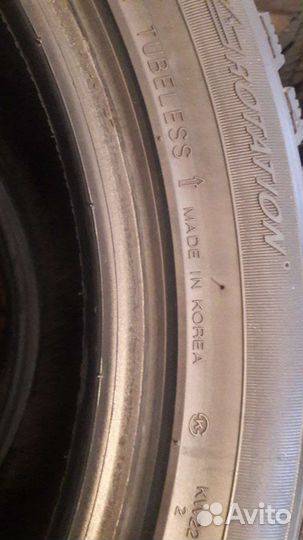 Kumho I'Zen KW22 215/50 R17 95B