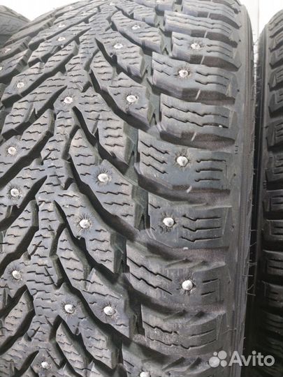 Nokian Tyres Hakkapeliitta 9 SUV 245/40 R18
