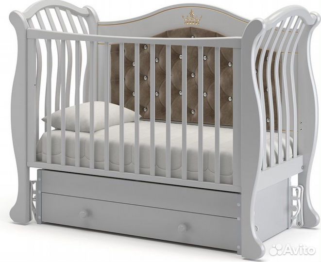 Детская кроватка с маятником Гандылян