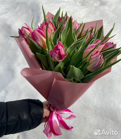 Тюльпаны к 8 марта