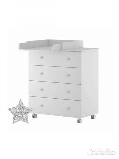 Кроватка детская с маятником и комод