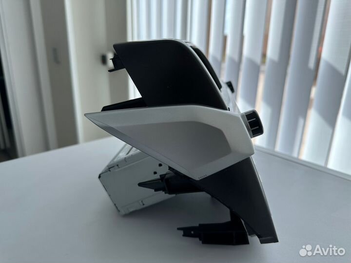 Аудиосистема на Lend Cruiser Prado 150