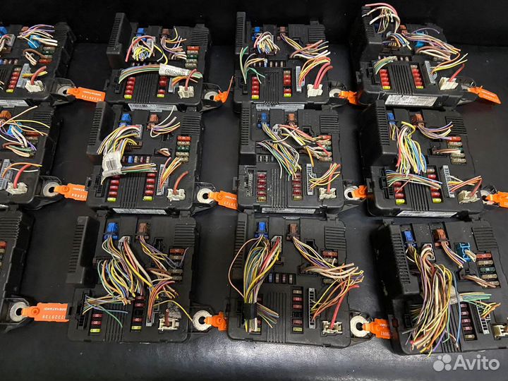 Блок предохранителей renault megane 2 scenic 2 бу