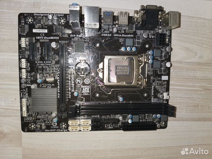 Материнские платы на запчасти и прочее