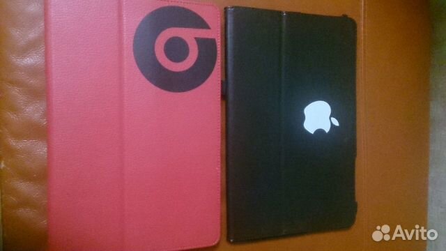 Чехлы для планшета 10