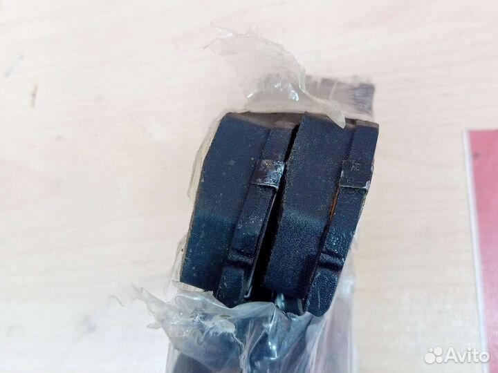 Колодки передние audi A4 B5 / passat B5