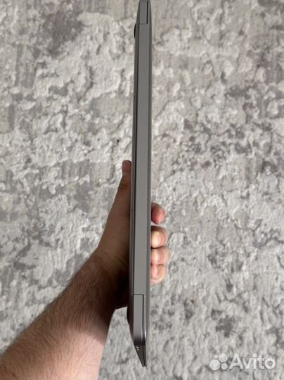 Macbook Air 13 m1 8/256 серый