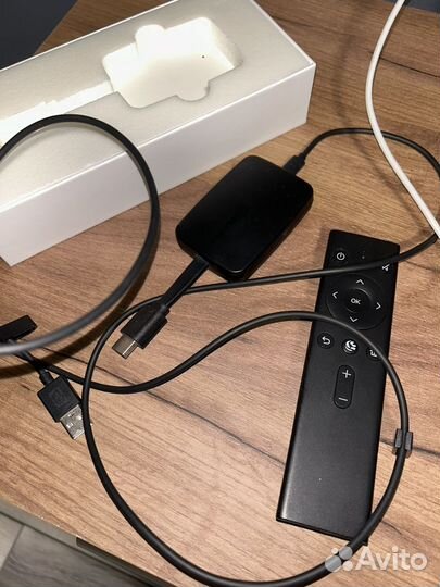 Smart tv приставка Sber Box