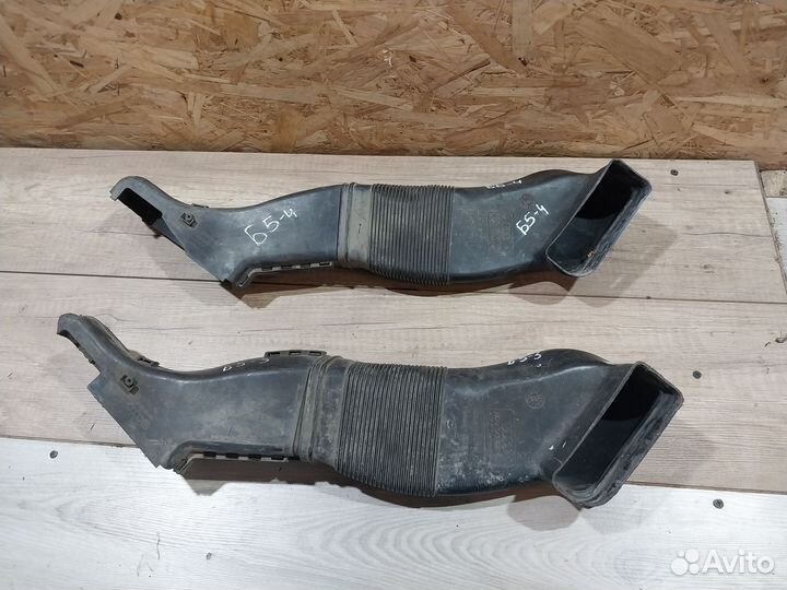 Воздухозаборник Volkswagen Passat B5 1.6-1.8