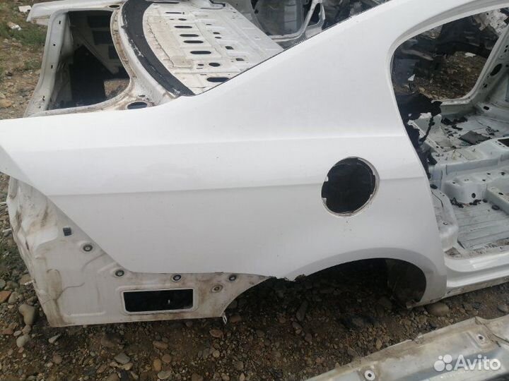 Крыло заднее правое Volkswagen Passat B7 CDA 2012