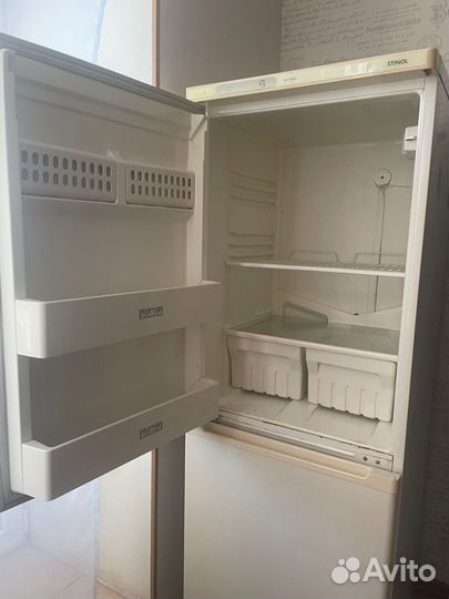 Холодильник Stinol