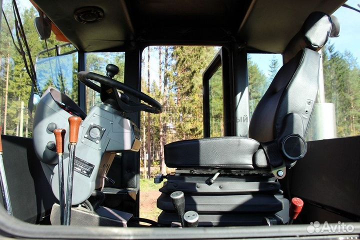 Трактор ПЕТЕРБУРГСКИЙ МЗ К-704-4-БКУ 