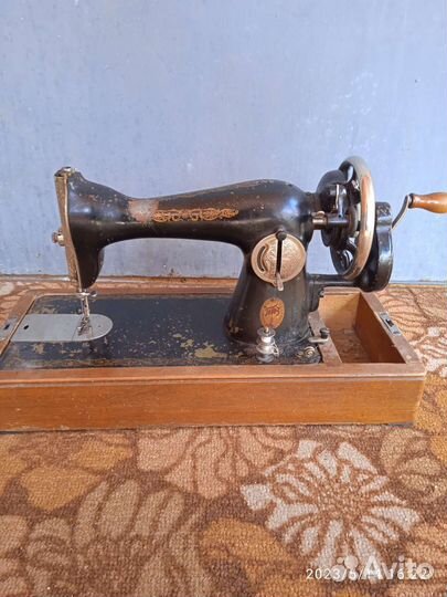 Швейная машина Подольск