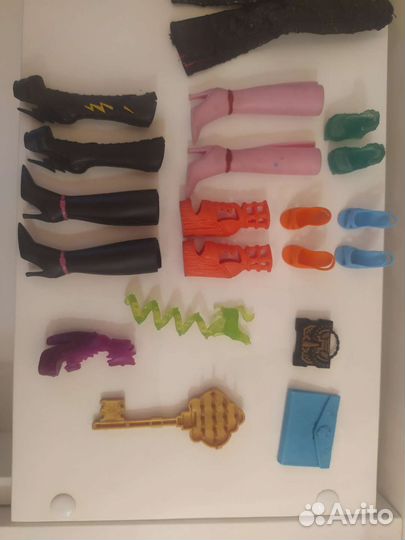 Аксессуары для кукол монстер хай