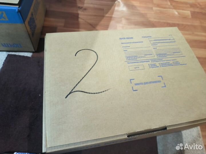 Продаю ящик с вещами