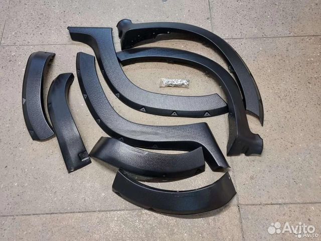 Расширители арок Renault Duster под болты