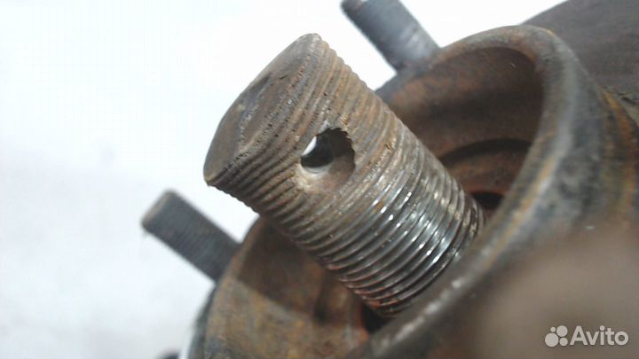 Ступица (кулак, цапфа) Nissan Murano, 2005