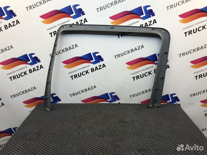 9437270171 Накладка двери левой