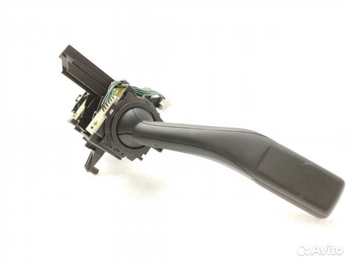 Подрулевой переключатель поворотников Volkswagen