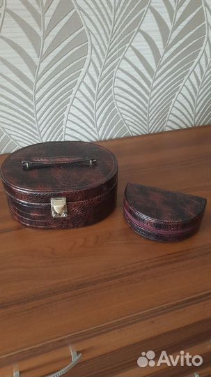 Шкатулка для украшений кожа, лак