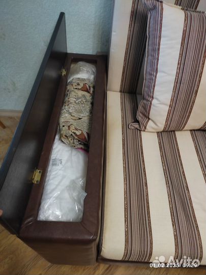 Продаю диван