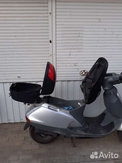 Скутер Honda Lead AF20