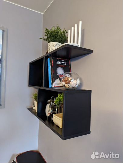 Новая Полка настенная черная с черным кантом