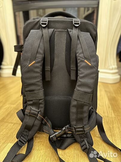 Профессиональный рюкзак для камер Sony LCS-BP3