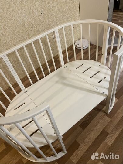 Кровать с матрасами