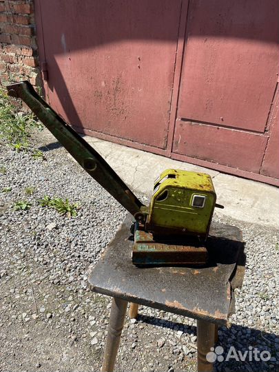 Игрушка Экскаватор СССР