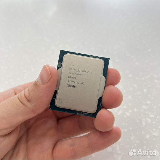 Процессор Intel Core i7-13700KF OEM (без кулера)