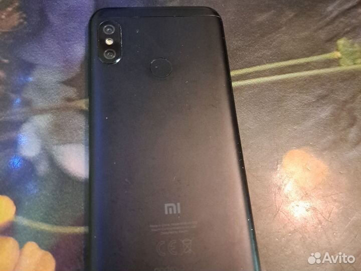 Xiaomi Mi A2 Lite Android One, 4/64 ГБ