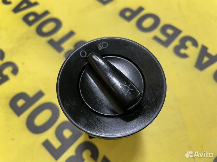 Переключатель света фар Skoda Octavia A4