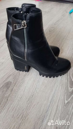 Ботинки женские