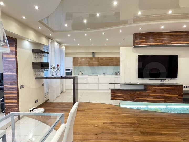 2-к. квартира, 105,5 м², 8/12 эт.