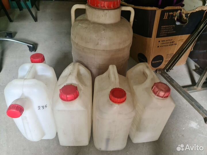 Канистры пластиковые бу 10