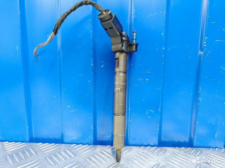 Форсунка топливная дизельная Kia Sorento 2 XM 2.2