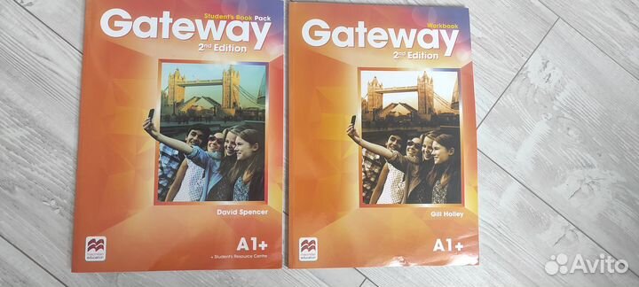 Продам учебник и тетрадь Gateway